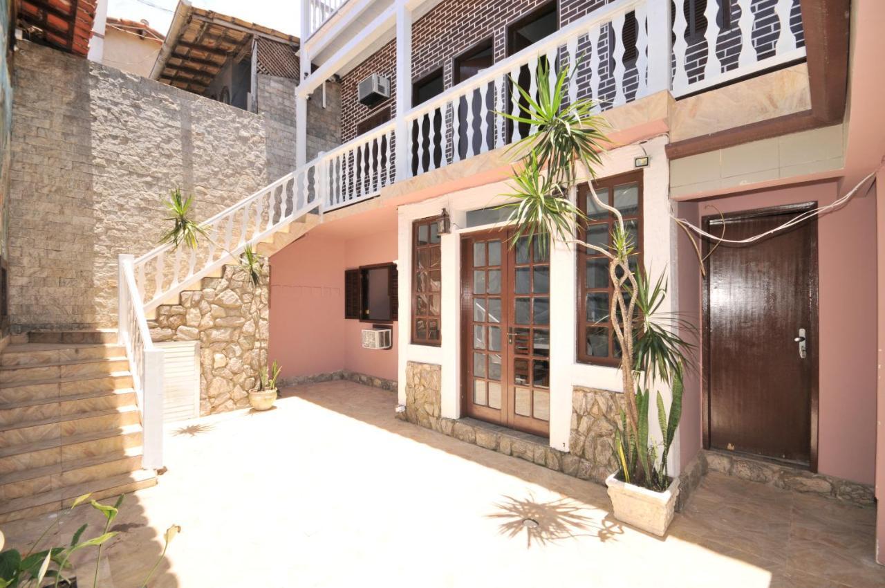 Leoli Pousada Casa de hóspedes *